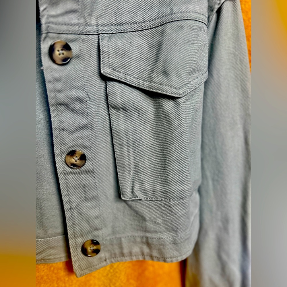 FOREVER 21 Sage Denim Jacket. Womens Size M. NWT - Picture 3 of 4
